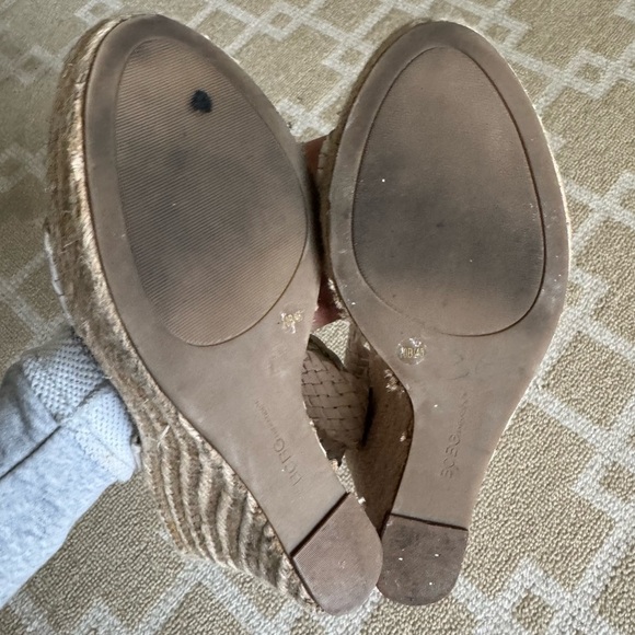 BCBG Generation White Braided Espadrille Wedge Heel Sandals Resort Shoes Size 8 - Picture 7 of 7